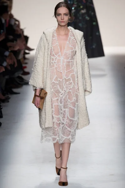 Look 41